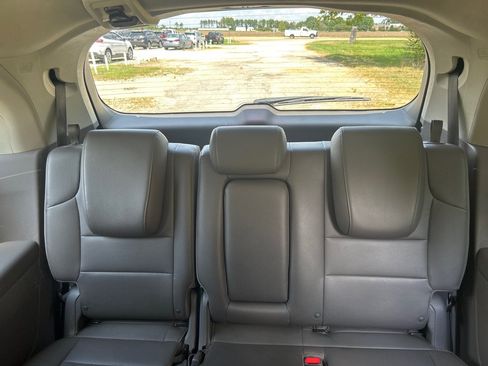 Used 2017 Honda Odyssey Touring image 19