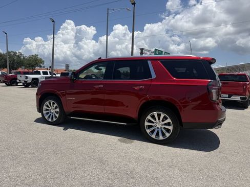 Used 2021 Chevrolet Tahoe Premier w/ Premium Package AWD/4WD image 8