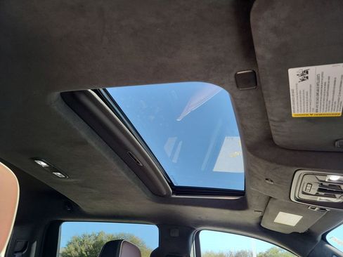 Used 2024 GMC Sierra 1500 Denali Ultimate image 18