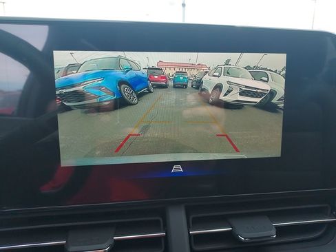 New 2026 Chevrolet Trax RS w/ Driver Confidence Package FWD image 22