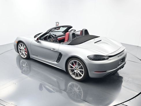 Used 2024 Porsche 718 Boxster GTS image 38