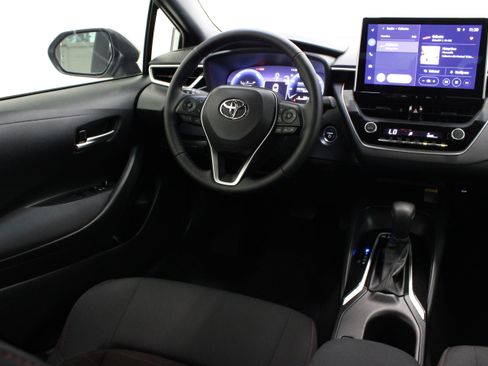 Used 2026 Toyota Corolla SE w/ SE Premium Package FWD image 28