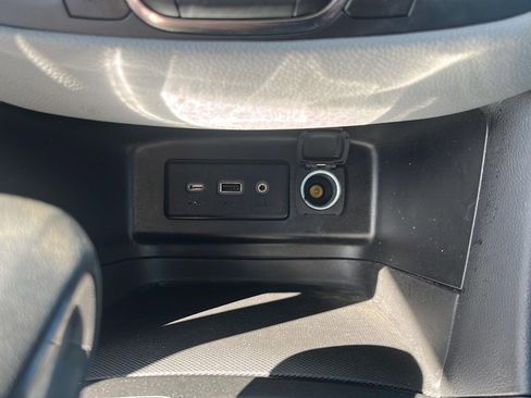 Used 2023 Chevrolet Equinox LS w/ Driver Confidence II Package image 20