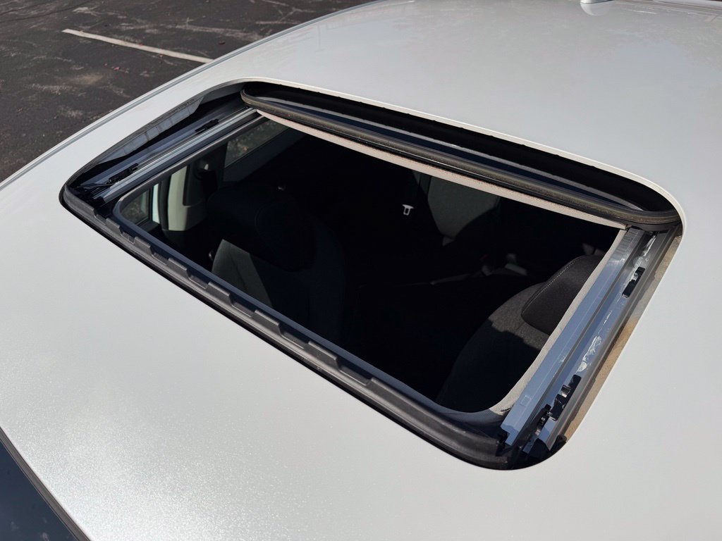 Used 2024 Honda Accord EX image 4