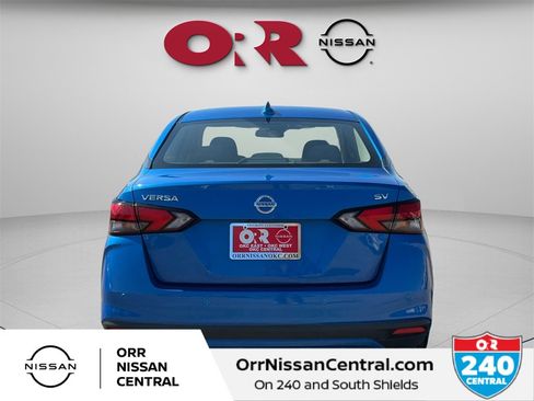Used 2021 Nissan Versa SV image 6