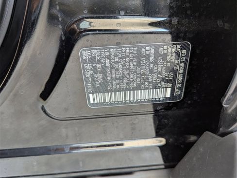 Used 2023 Nissan Rogue SV image 39