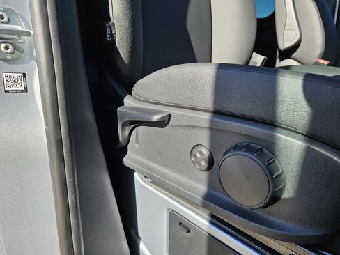 New 2025 Mercedes-Benz Sprinter 2500 image 17