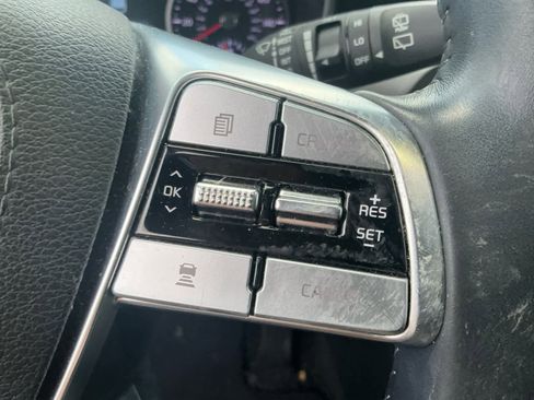 Used 2022 Kia Telluride S image 23