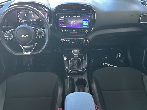 Used 2023 Kia Soul GT-Line FWD image 13