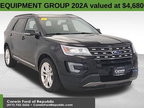 Used 2017 Ford Explorer XLT w/ Equipment Group 202A image 1