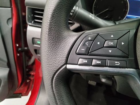 Used 2024 Nissan Sentra SV FWD image 30