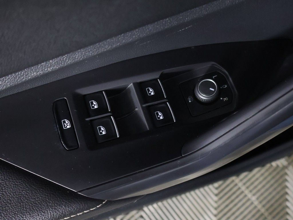 Used 2025 Volkswagen Jetta S FWD image 32