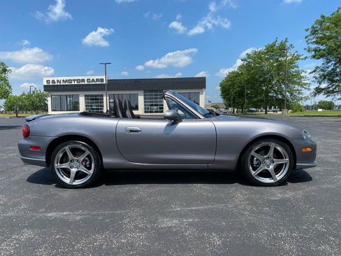 Used 2004 MAZDA MX-5 Miata MAZDASPEED w/ Grand Touring Pkg RWD image 7