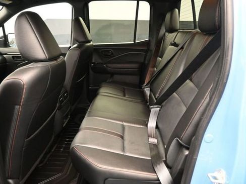 Used 2024 Honda Ridgeline TrailSport image 2