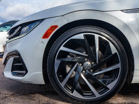 Used 2023 Volkswagen Arteon SEL Premium image 9