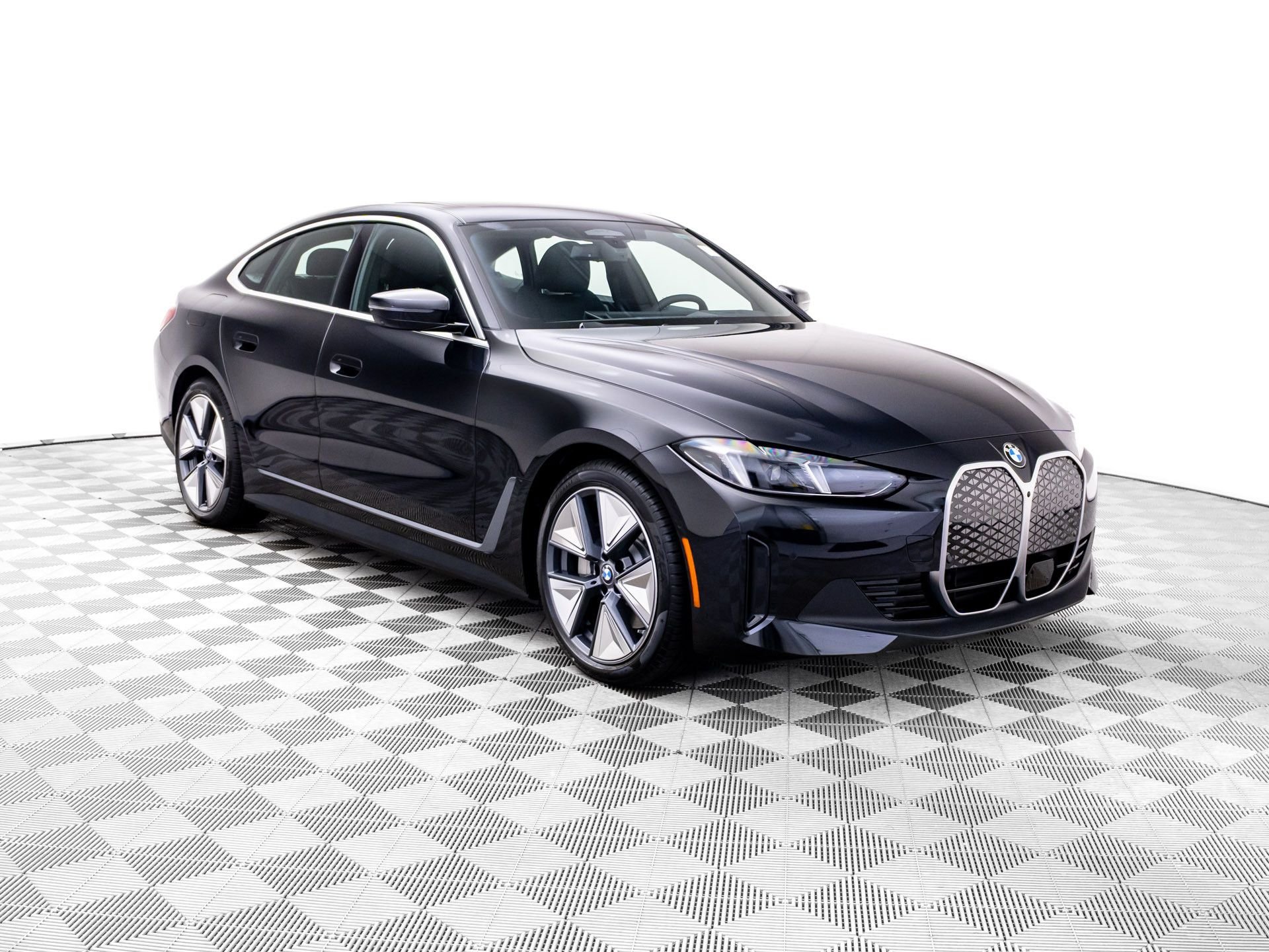 New 2026 BMW i4 xDrive40i w/ Premium Package AWD/4WD image 7