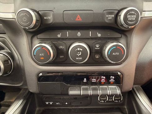 Used 2019 RAM 1500 Big Horn AWD/4WD image 21