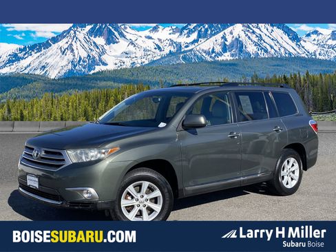 Used 2012 Toyota Highlander SE w/ Tow Pkg image 1
