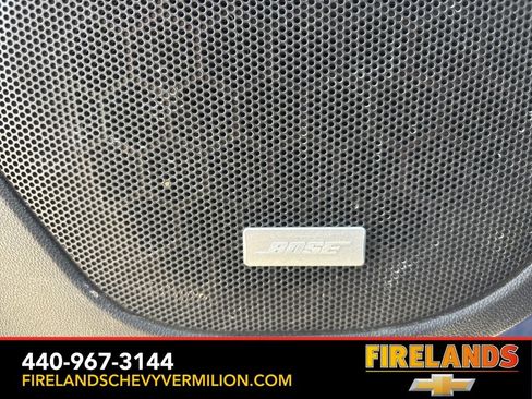 Used 2023 GMC Acadia SLT w/ Technology Package image 13