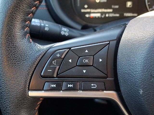 Used 2023 Nissan Kicks SR w/ SR Premium Package FWD image 20