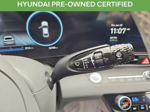 Used 2023 Hyundai Elantra SEL w/ Convenience Package FWD image 18