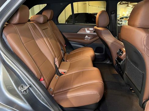 New 2026 Mercedes-Benz GLE 450 4MATIC image 12