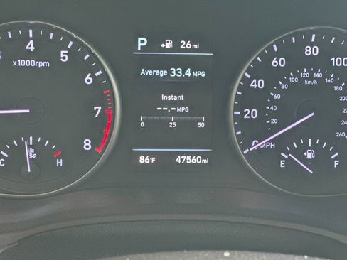 Used 2018 Hyundai Elantra GT Sport FWD image 25