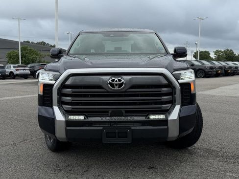Used 2023 Toyota Tundra Limited w/ Power Package RWD image 4