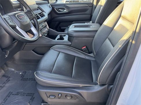 Certified 2024 GMC Yukon SLT image 12