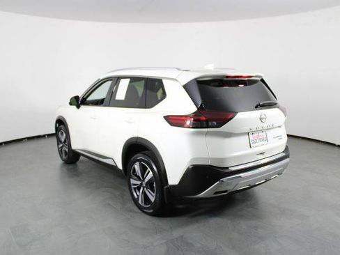 Certified 2023 Nissan Rogue Platinum AWD/4WD image 4