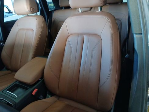 Used 2022 Audi Q5 2.0T Premium w/ Convenience Package image 20