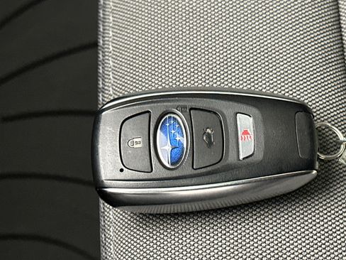 Used 2025 Subaru Crosstrek 2.5i Premium AWD/4WD image 37