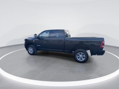 Used 2024 RAM 2500 Laramie AWD/4WD image 12