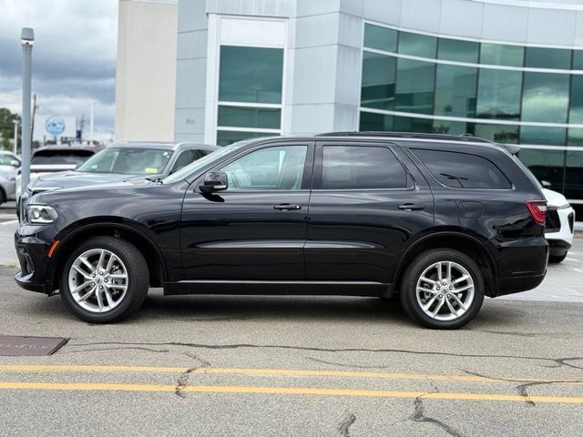 Used 2024 Dodge Durango GT AWD/4WD image 3