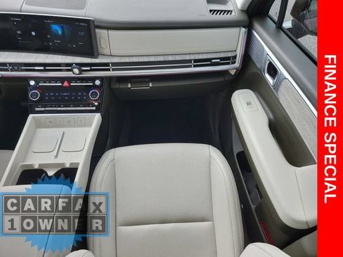 Used 2025 Hyundai Santa Fe Calligraphy AWD/4WD image 15