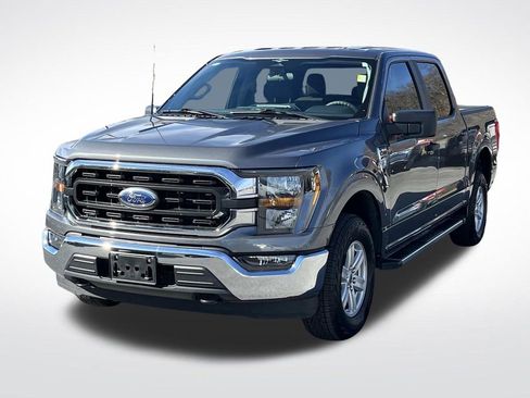 Used 2023 Ford F150 XLT w/ Trailer Tow Package image 9