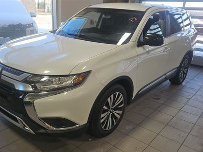 Used 2019 Mitsubishi Outlander ES