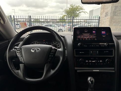 Used 2022 INFINITI QX80 Luxe RWD image 5