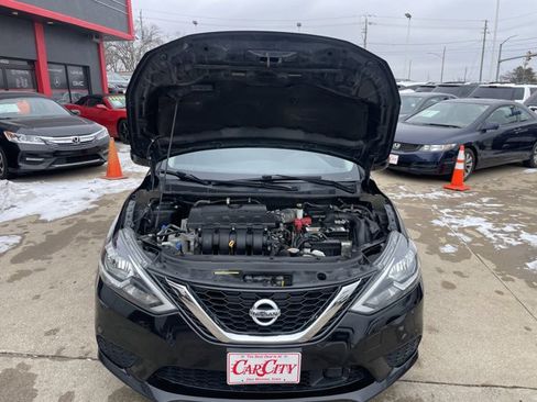 Used 2018 Nissan Sentra SV image 7