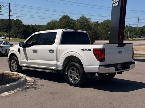 Used 2025 Ford F150 XLT w/ Equipment Group 301A Standard AWD/4WD image 9