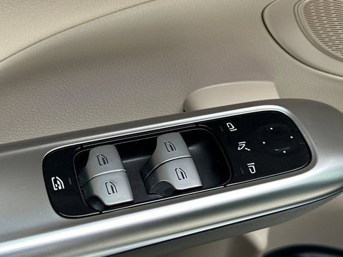 Certified 2022 Mercedes-Benz C 300 Sedan image 12