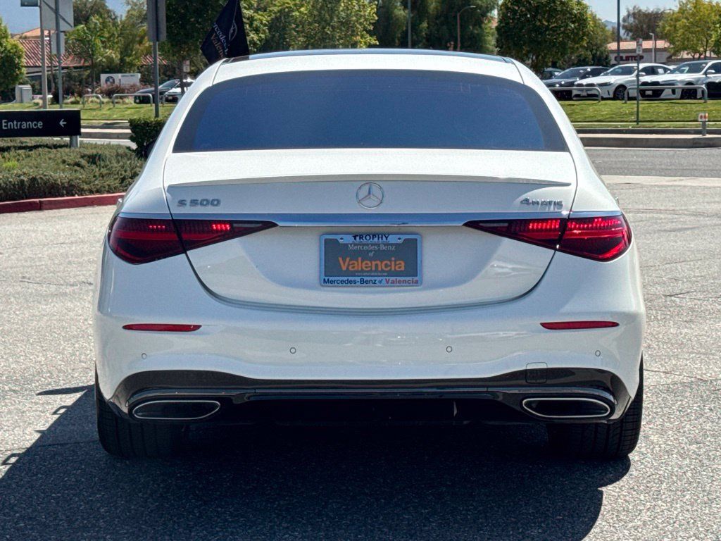 Certified 2023 Mercedes-Benz S 500 4MATIC image 9