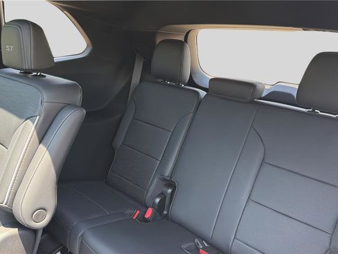 New 2026 Buick Enclave Sport Touring w/ Power Package AWD/4WD image 19