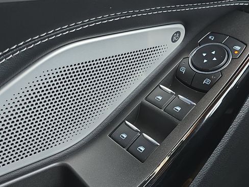 Used 2023 Ford Explorer ST w/ Equipment Group 401A image 13