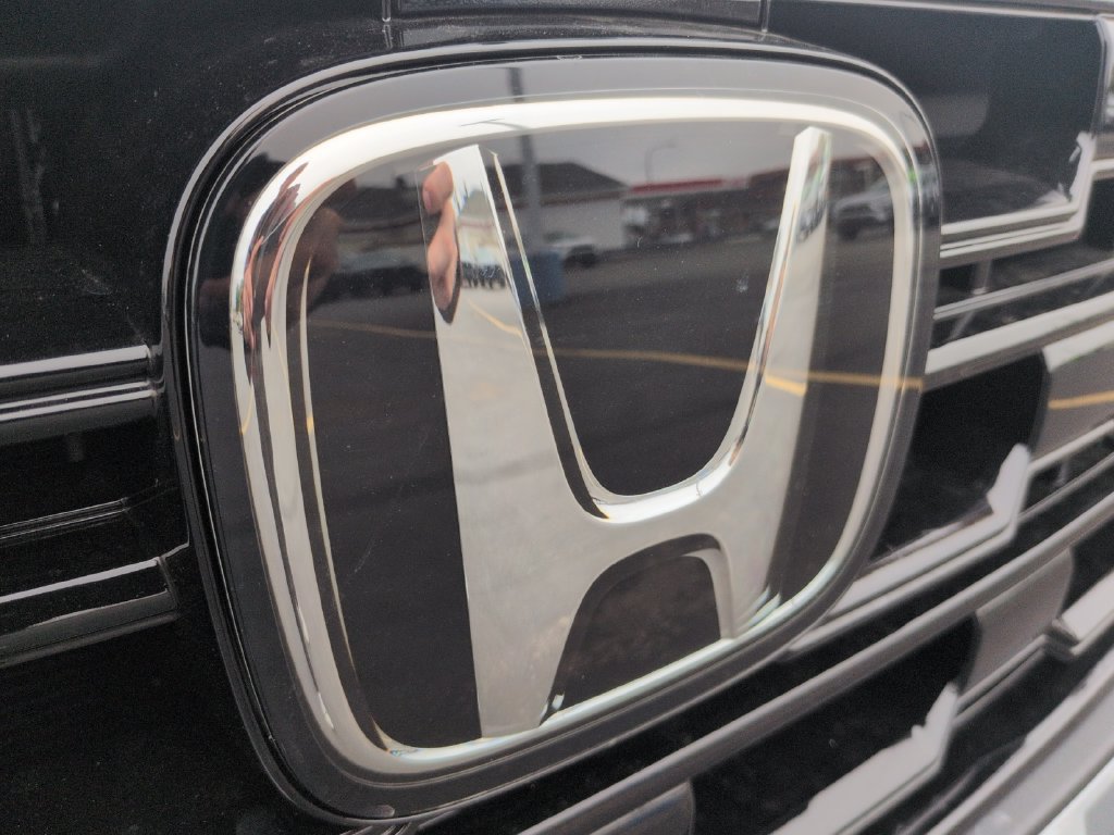 New 2026 Honda Pilot Touring image 32