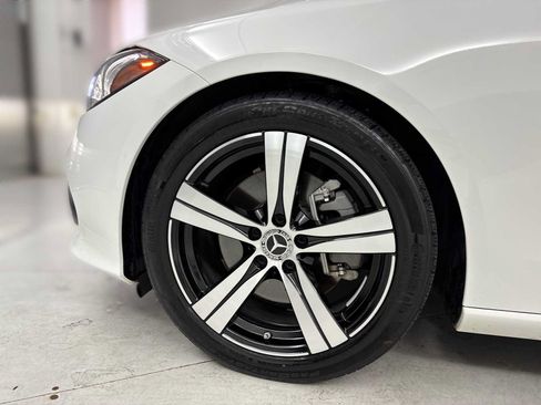 Used 2022 Mercedes-Benz C 300 4MATIC Sedan image 19