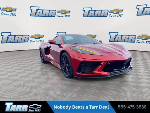 Used 2022 Chevrolet Corvette Stingray Premium Cpe w/ Z51 Performance Package RWD image 2