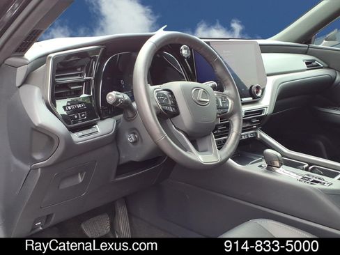 Certified 2024 Lexus TX 350 AWD w/ Captains Chair Package image 8