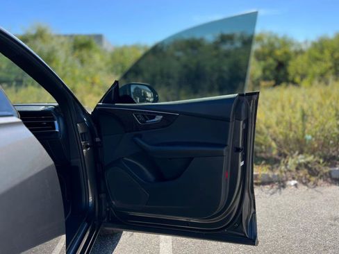 Used 2021 Audi Q8 Premium w/ Black Optic Package image 35