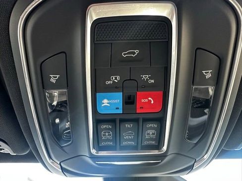 New 2026 Jeep Grand Wagoneer 4WD w/ Premium Group I image 27